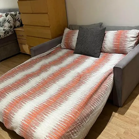 Large Room And Private Bathroom Londres Extérieur photo